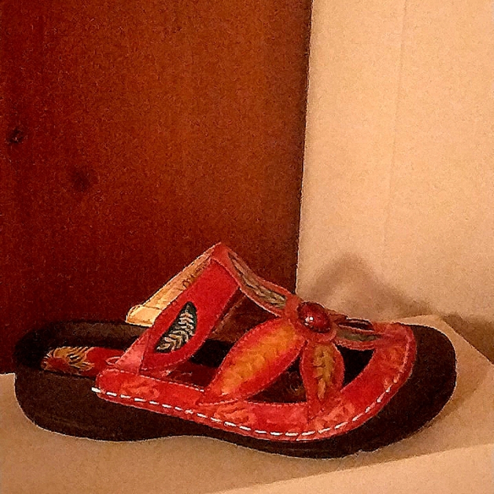 Elite Mules